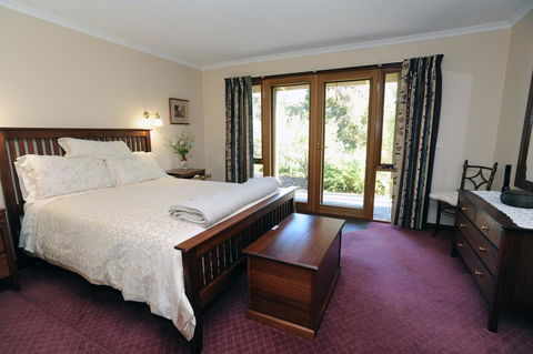 Wintarni Olives Cottage - Accommodation Gladstone 2