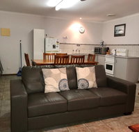 Wintersun Holiday Cottages - Accommodation Gladstone
