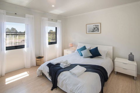 Wirraway Luxury Chalet - Accommodation Gladstone 3
