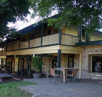 Wisemans Inn - Accommodation Gladstone