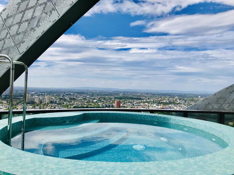 Wonderful One-Bedroom Apartment In Melbourne CBD - Accommodation Gladstone 0