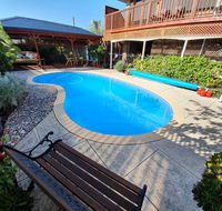 Wonderland Retreat - Accommodation Gladstone