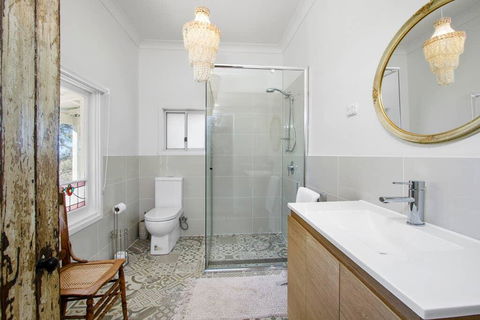 WOOLWAY - Accommodation Gladstone 2