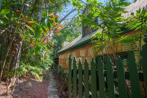 Woolwich Studio Bliss, Your Private Oasis By The Water - Accommodation Gladstone 0