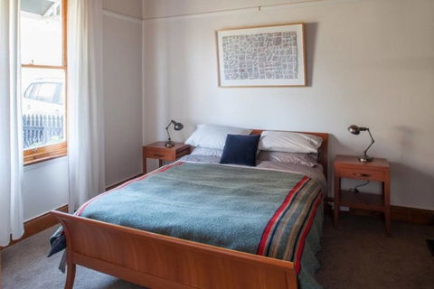 Wormwood House - Accommodation Gladstone 2