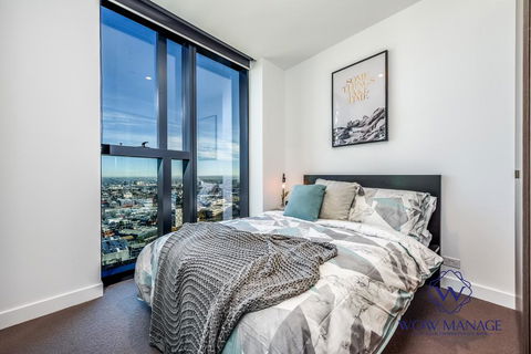 WOW Apartment On Flinders - Accommodation Gladstone 1