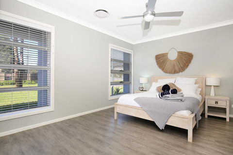Wowly Waters - Pet Friendly - 1 Min Walk To Beach - Accommodation Gladstone 3