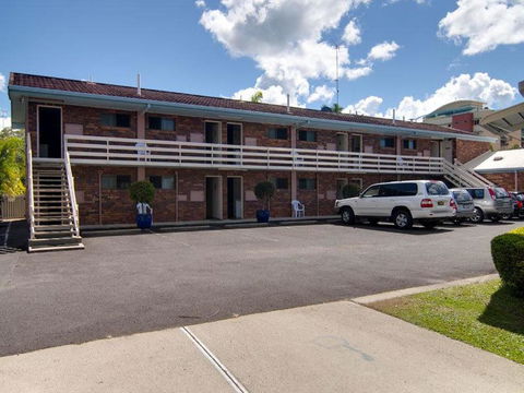 Wunpalm Motel & Holiday Cabins - Accommodation Gladstone 2