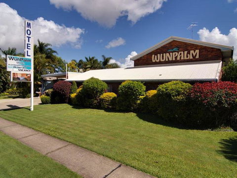 Wunpalm Motel & Holiday Cabins - Accommodation Gladstone 1