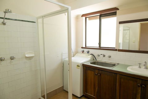 Wyadup Brook Cottages - Accommodation Gladstone 2