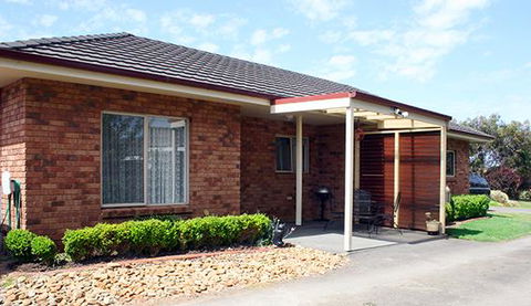 Wypinga B&B - Pet Friendly - Accommodation Gladstone 0