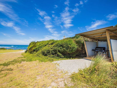 WYTONIA 2 - Accommodation Gladstone 1
