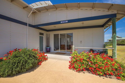 Wytonia Beachfront Accommodation - Accommodation Gladstone 1