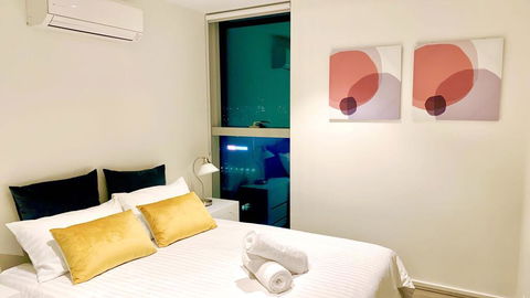 Xu's Residence@888 Collins St - Accommodation Gladstone 1