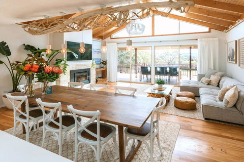 Yallingup Valley Retreat - Accommodation Gladstone 1