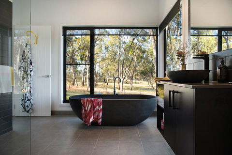 Yandoit Church - Accommodation Gladstone 3