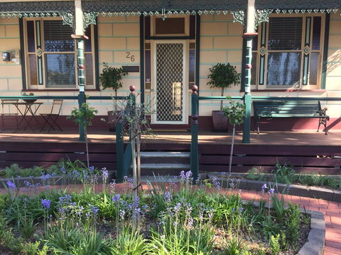 Yapera On Lucan - Accommodation Gladstone 0
