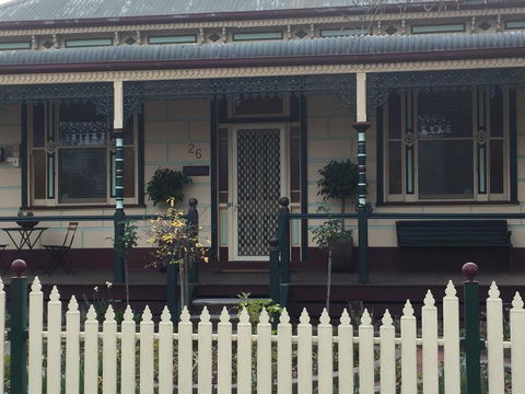 Yapera On Lucan - Accommodation Gladstone 1
