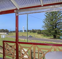 Yamba Pilot Cottage 1 - pets welcome - close to beach - Accommodation Gladstone