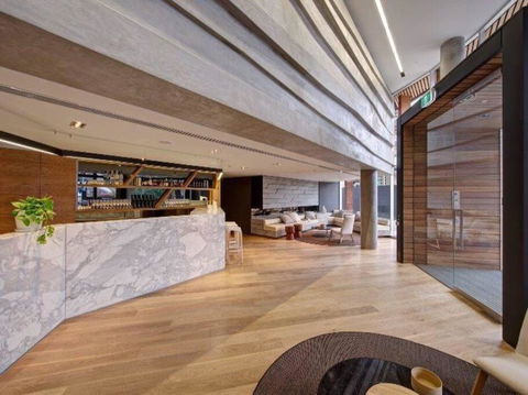 Yarra River Luxury 1BD Apartment - Accommodation Gladstone 1