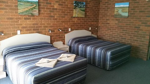 Yambil Inn - Accommodation Gladstone 2