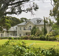 Yatahlia Manor Luxury Homestay - Accommodation Gladstone