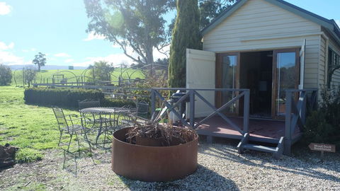 Yea Wood Duck Cabin - Accommodation Gladstone 1