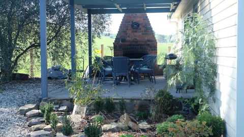 Yea Wood Duck Cottage - Accommodation Gladstone 0