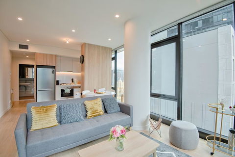 York & George - Accommodation Gladstone 2
