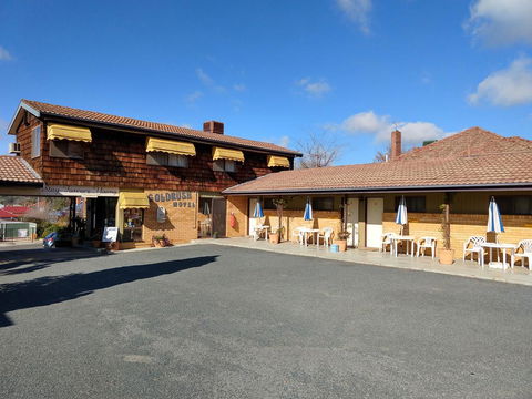 Young Goldrush Motel - Accommodation Gladstone 1