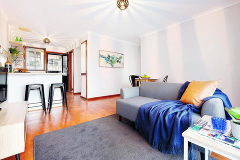 Your Ballarat Home - Accommodation Gladstone 1