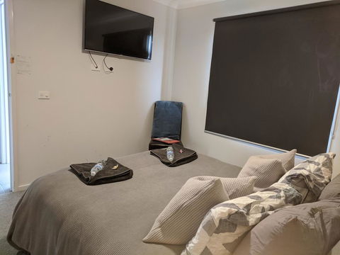 Your Home Away From Home - Accommodation Gladstone 3