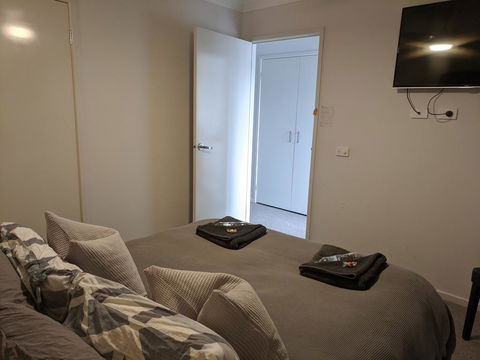 Your Home Away From Home - Accommodation Gladstone 2