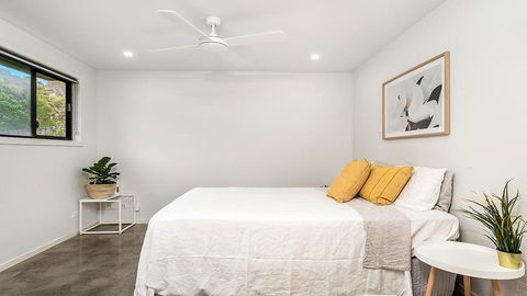 Your Luxury Escape - Copper Sands - Accommodation Gladstone 2