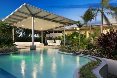 Your Luxury Escape - Horizon - Accommodation Gladstone 3
