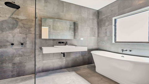 Your Luxury Escape - Paul's Farmhouse At Newrybar - Accommodation Gladstone 3