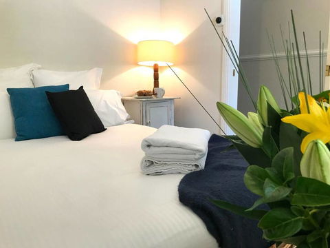 YSG The Edward Townhouse 151 - Walk To Town - Accommodation Gladstone 3
