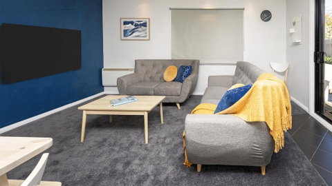 Yurali - Accommodation Gladstone 1