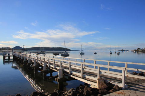 Zorba Waterfront Motel - Accommodation Gladstone 1