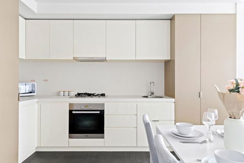 A 2BR Apt Near Melbourne Central Amazing Views - Accommodation Gladstone 2