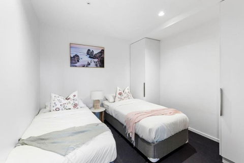 A 2BR Apt Near Shrine Of Remembrance FREE Parking - Accommodation Gladstone 3