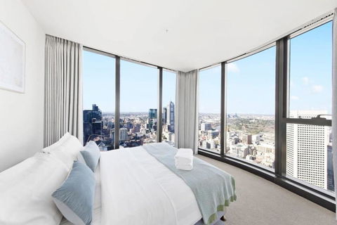 A 3BR Apt Next To Melbourne Central FREE Parking - Accommodation Gladstone 1