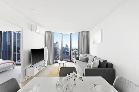 A 3BR Apt Next To Melbourne Central FREE Parking - Accommodation Gladstone 0