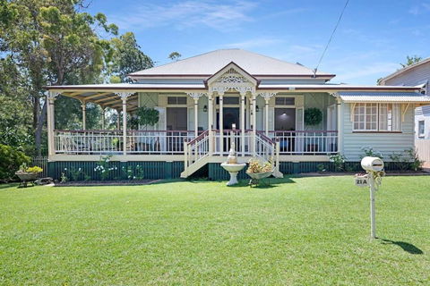 A Charming Queenslander - Accommodation Gladstone 4