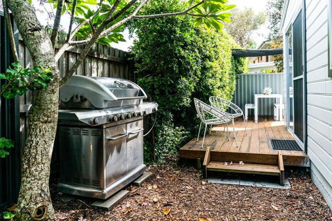 A Chic Coastal Hideaway At Toowoon Bay Beach - Accommodation Gladstone 4