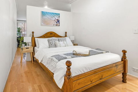 A Chic Studio Right Next To Darling Harbour - Accommodation Gladstone 1