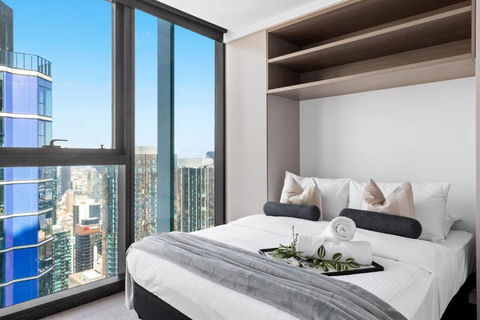 A Cozy & Comfy 2BR Apt Up In The Clouds Near CBD - Accommodation Gladstone 0