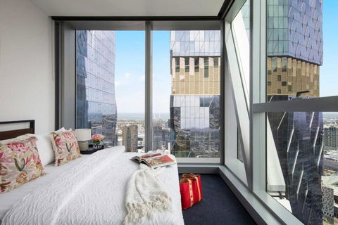 A Lux 2BR Apt Next To Southern Cross City Views - Accommodation Gladstone 2