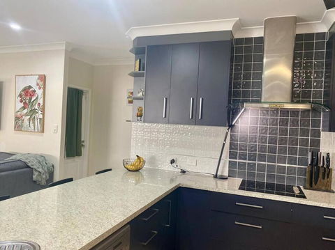 A Slice Of Tranquillity In Townsville - Accommodation Gladstone 4