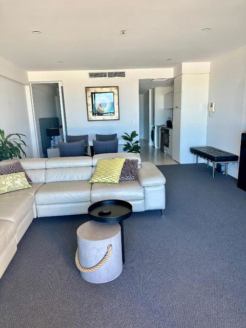 Absolute Beachfront At The Pier Glenelg - Accommodation Gladstone 3